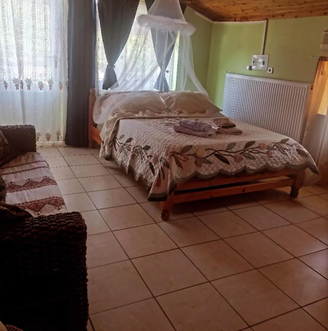 Dimitra Studios Atheras Apartment